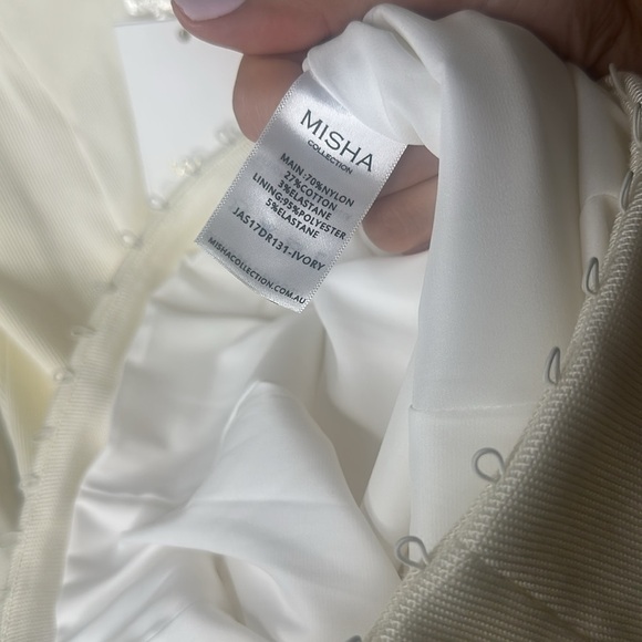 🔥 🆕 MISHA COLLECTION ANALIESE MINI DRESS IVORY SIZE 2 - SHOWSTOPPER DRESS! - Picture 11 of 11